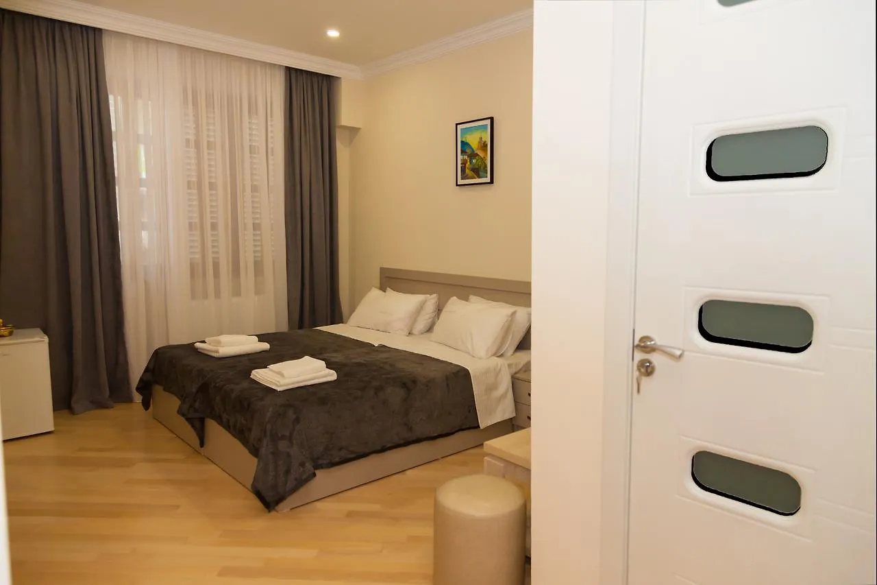 Гостевой дом Holiday Rooms Тбилиси